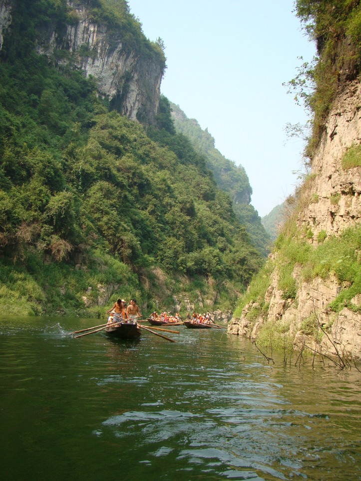 Floating down the amazing Shennong Stream