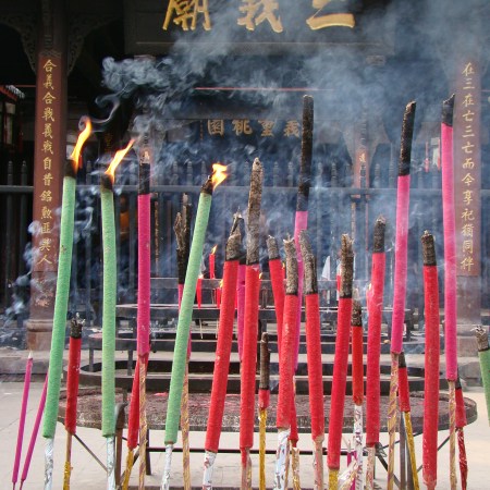 Wuhou shrine with its fragrant incense