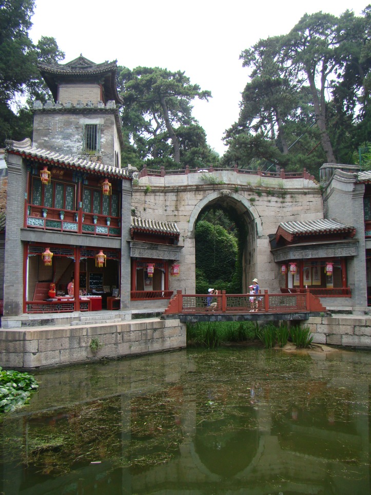  It was built as an exact copy of Shantang Steet for the Empress Dowager,