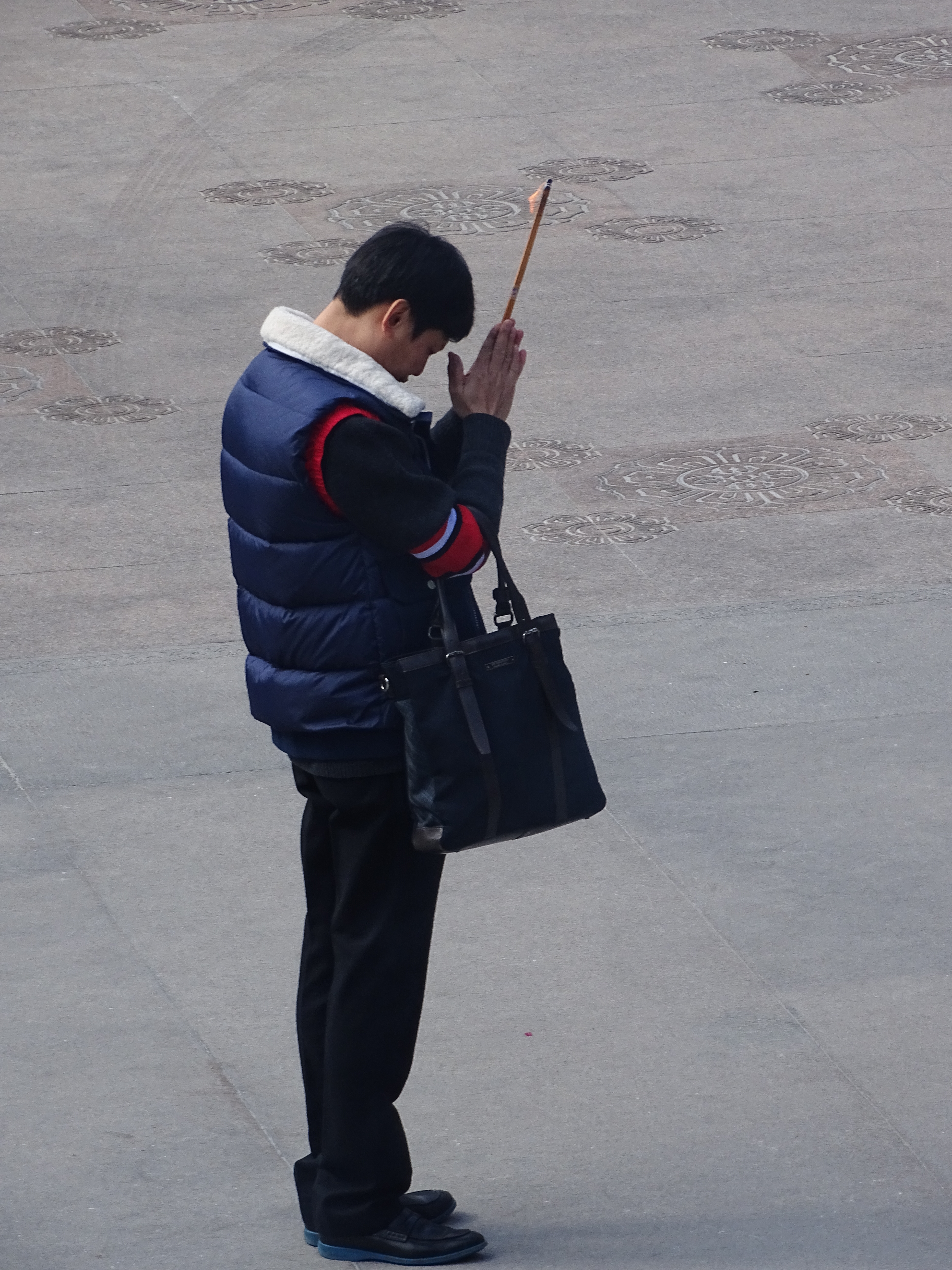 Ever wondered why people burn Incense at Temples in China